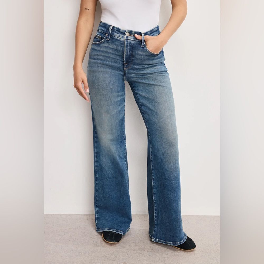 Good American SOFT TECH GOOD PETITE PALAZZO JEANS - Picture 3 of 7